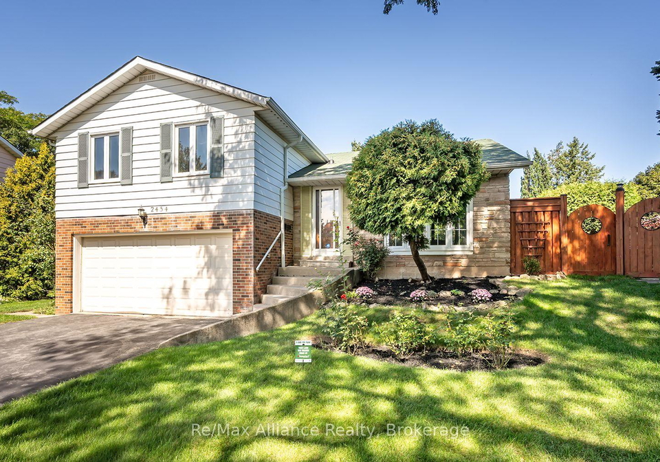 2454-woking-crescent-mississauga-ontario-w13755948