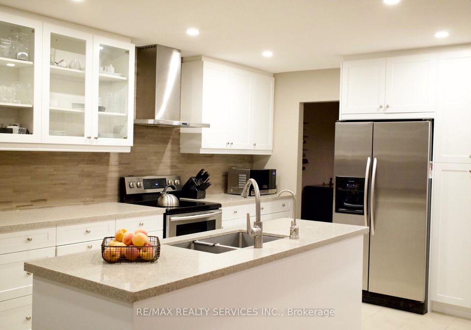 3975-seebring-crescent-mississauga-ontario-w13756032