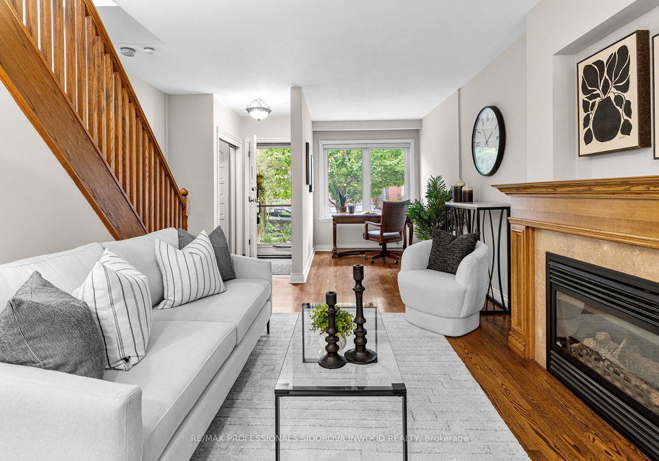 19-harshaw-avenue-toronto-toronto-ontario-w13756108