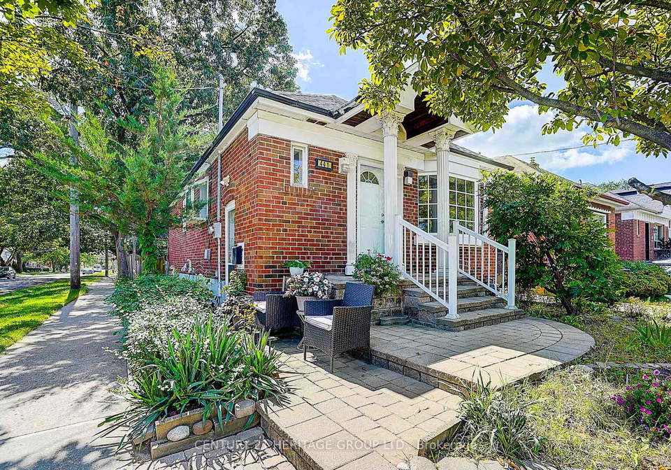 441-rimilton-avenue-toronto-etobicoke-ontario-w13756130