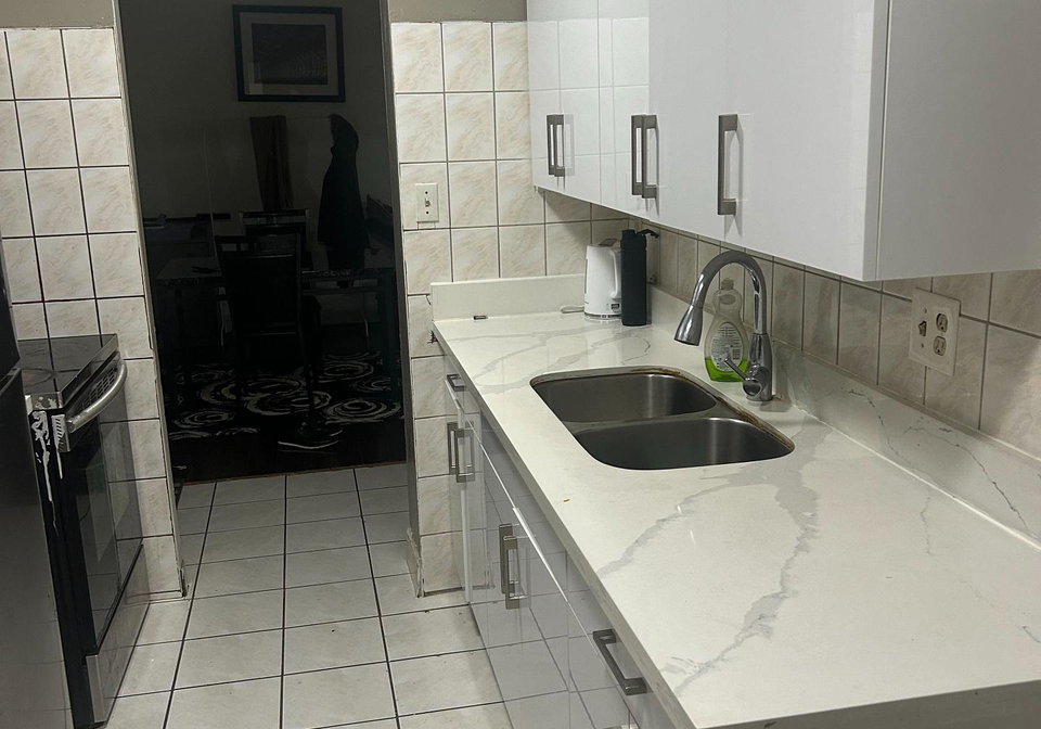 320-dixon-road-e-toronto-etobicoke-ontario-w13756398