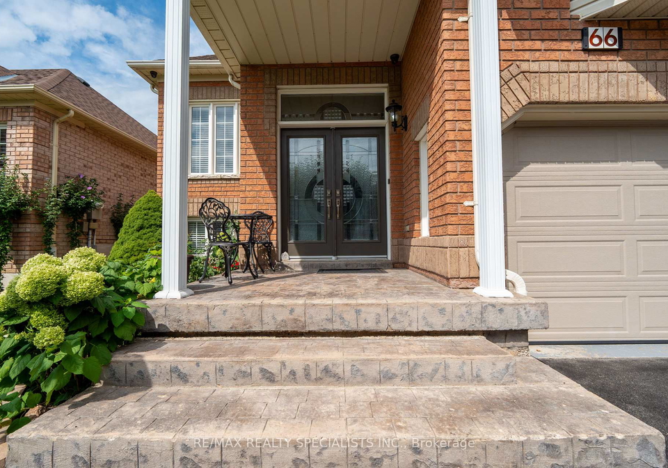 66-ryegrass-crescent-brampton-ontario-w13756584