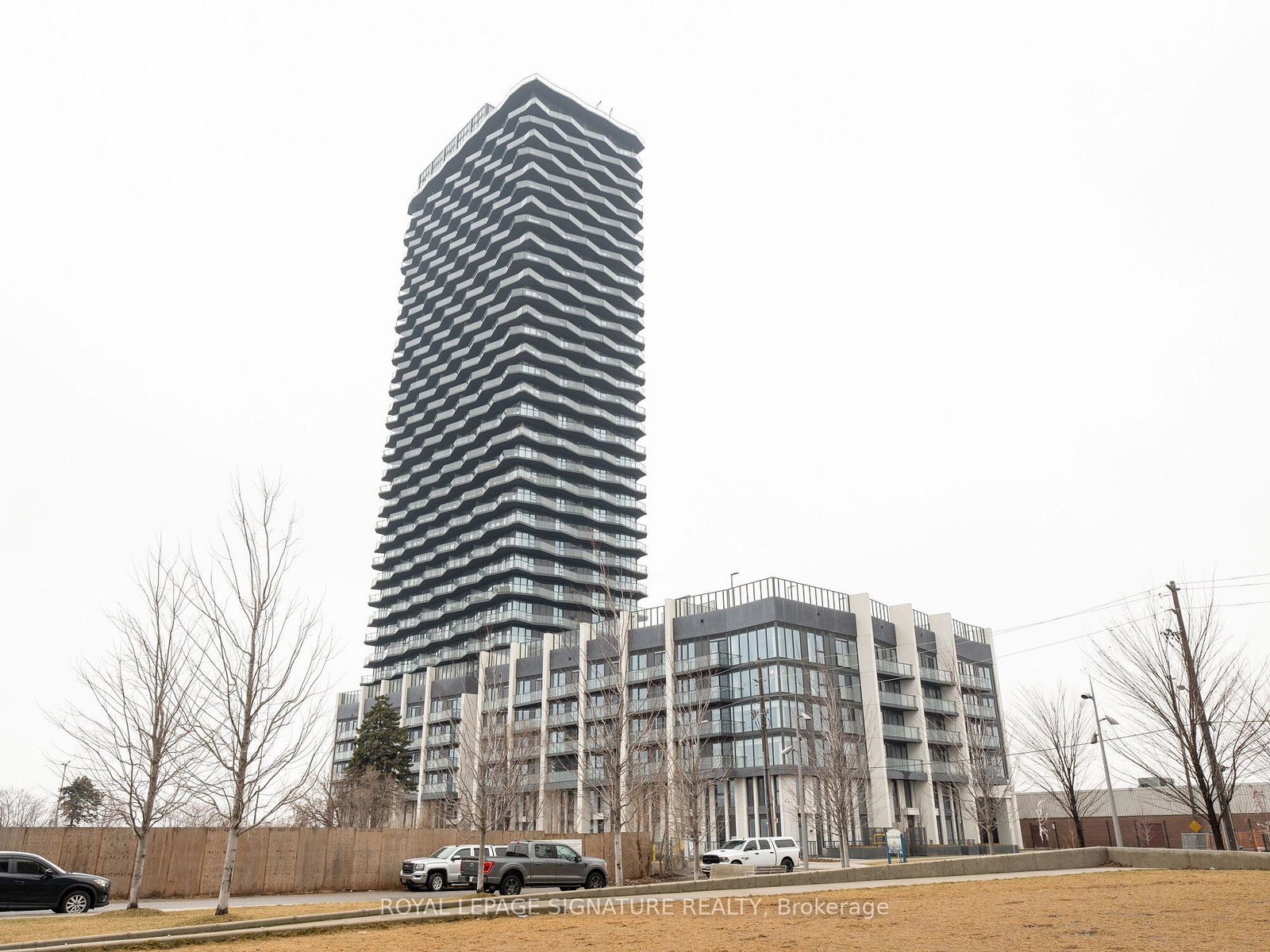 36-zorra-street-toronto-etobicoke-ontario-w13756586