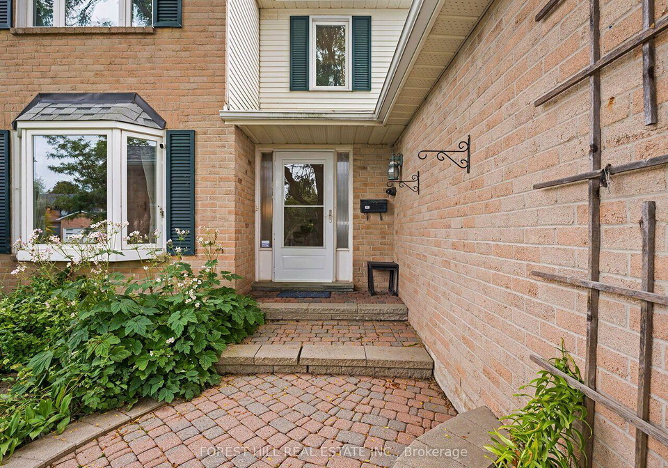 6366-millers-grove-mississauga-ontario-w13756724