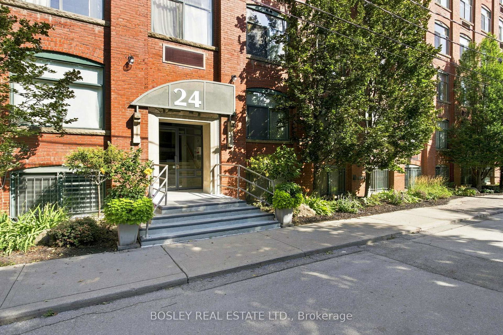 24-noble-street-toronto-toronto-ontario-w13757174
