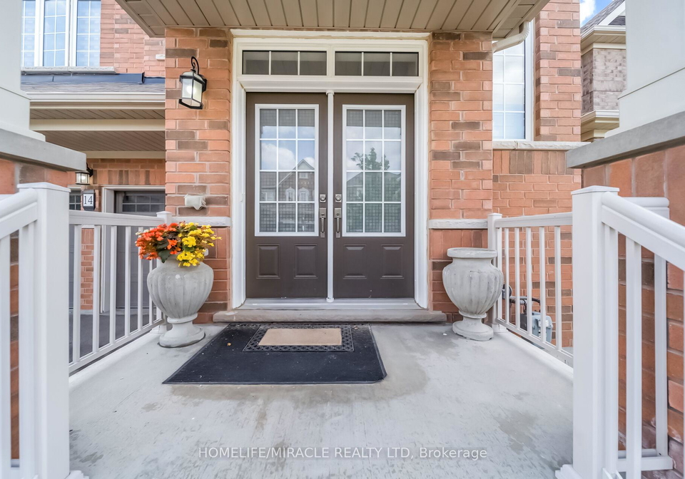 14-abercrombie-crescent-brampton-ontario-w13757494
