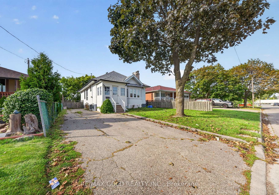 15-beverley-street-mississauga-ontario-w13757562