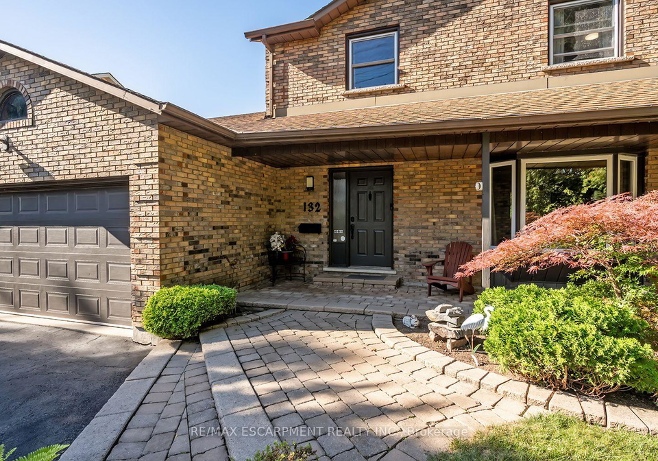 132-hampton-heath-road-burlington-ontario-w13757658