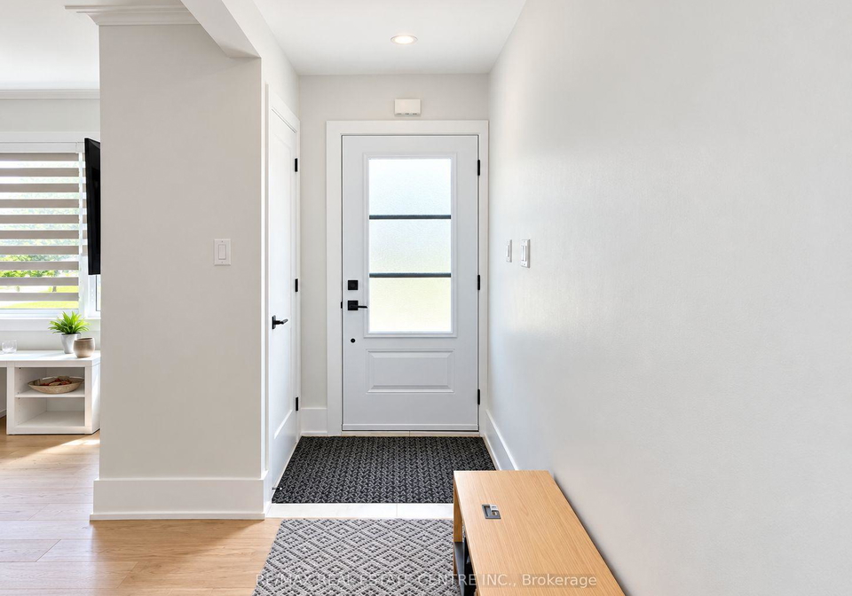 4-rockfield-drive-toronto-etobicoke-ontario-w13757806