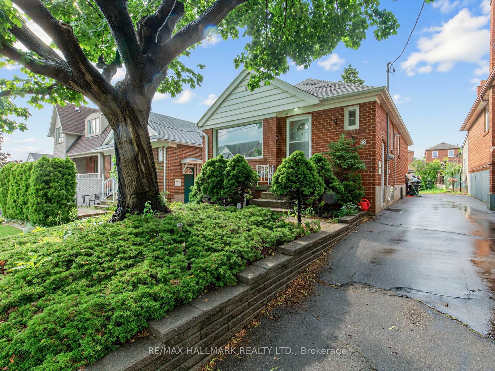 38-ypres-road-toronto-toronto-ontario-w13757836