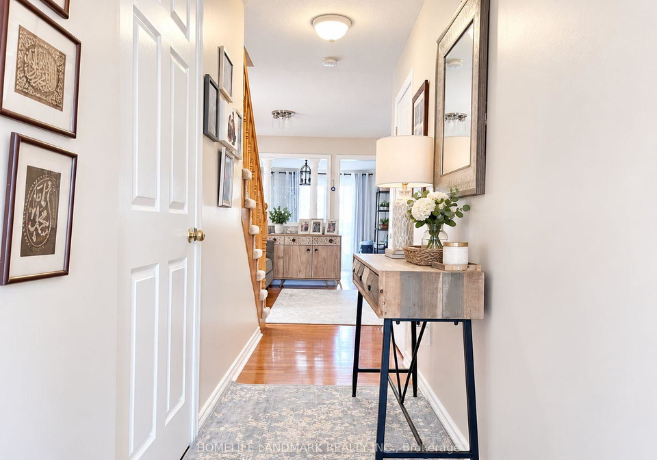 1487-gulledge-trail-oakville-ontario-w13757882