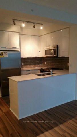 55-eglinton-avenue-w-mississauga-ontario-w13757916