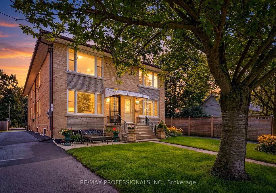 31-long-branch-avenue-toronto-etobicoke-ontario-w13757942