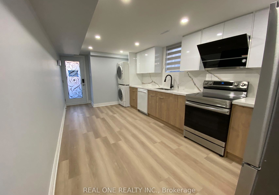 1186-shadeland-drive-mississauga-ontario-w13757990