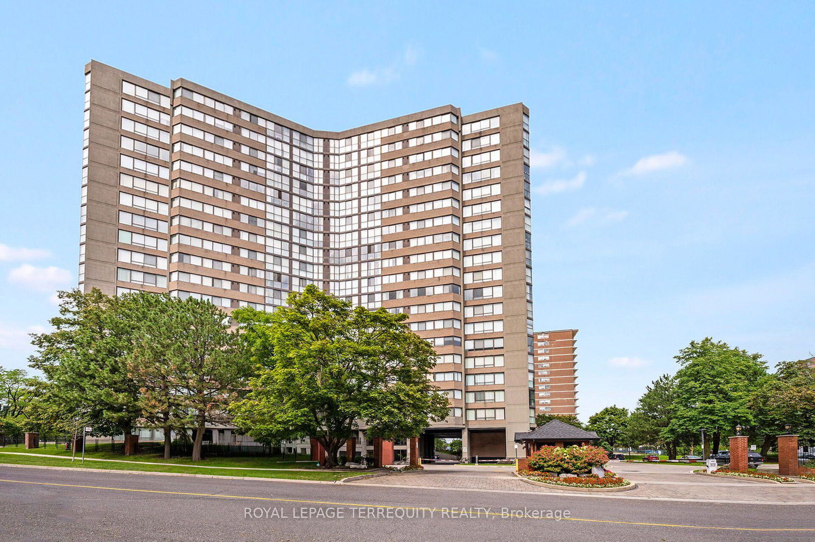 40-richview-road-toronto-etobicoke-ontario-w13758162