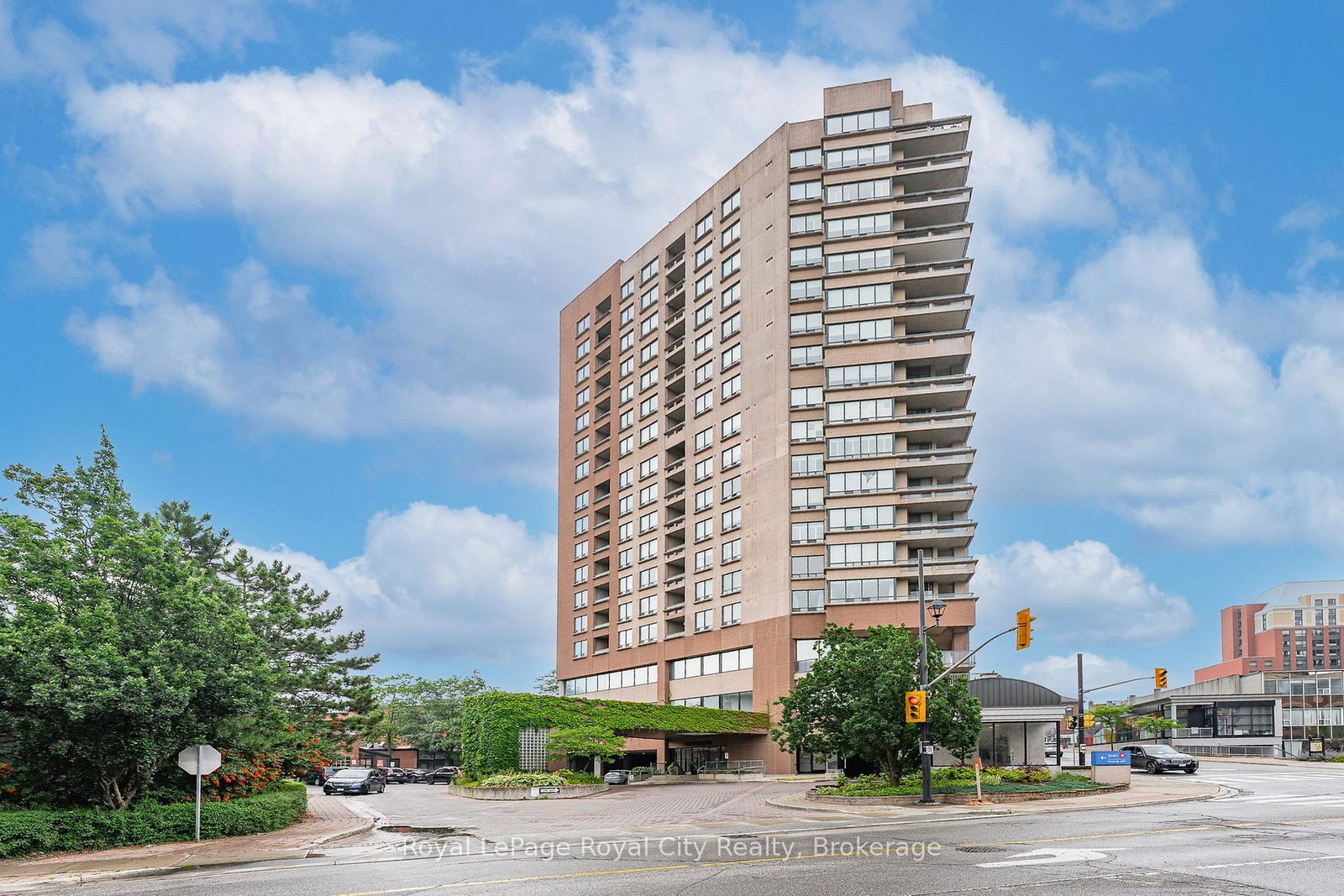 1-belvedere-court-brampton-ontario-w13758454