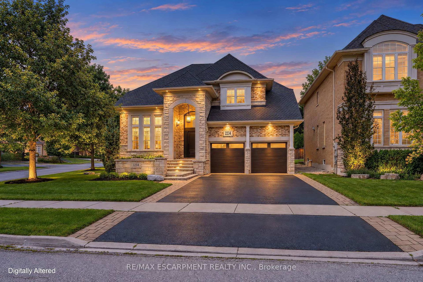 2234-lyndhurst-drive-oakville-ontario-w13758868