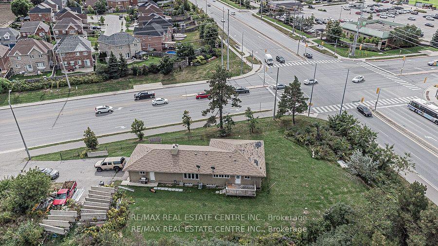 3024-countryside-drive-brampton-ontario-w13758936
