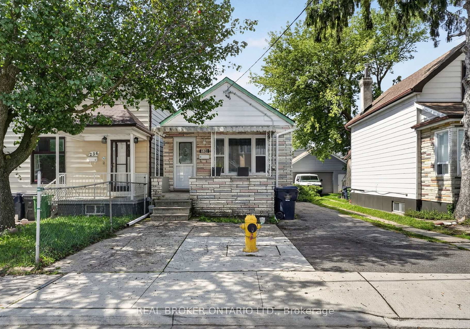 238-chambers-avenue-toronto-toronto-ontario-w13759148