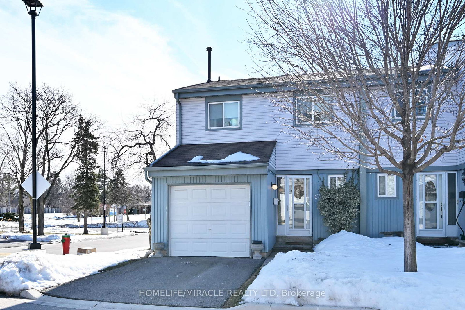121-falconer-drive-mississauga-ontario-w13759236