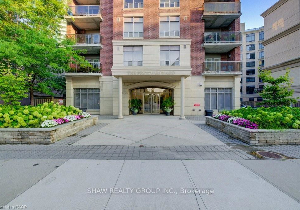 4196-dundas-street-toronto-etobicoke-ontario-w13759350