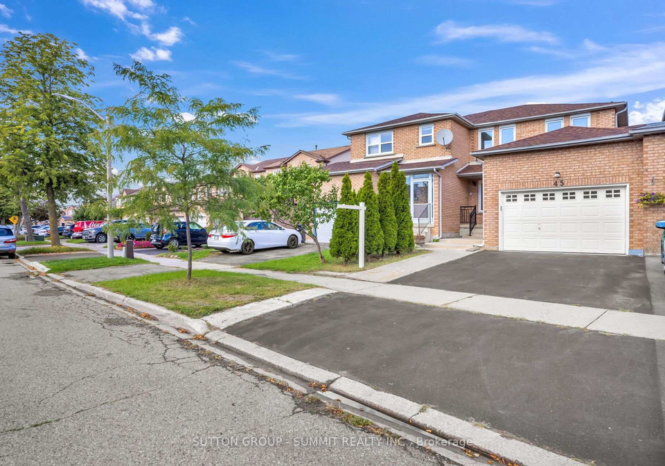 45-e-cutters-crescent-brampton-ontario-w13759434