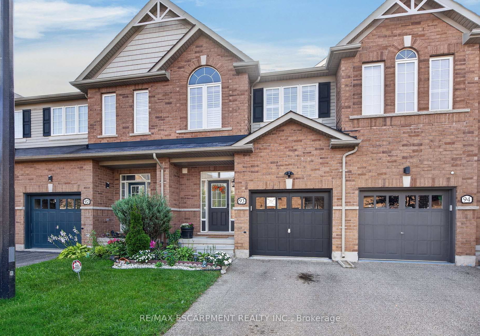 651-farmstead-drive-milton-ontario-w13759702