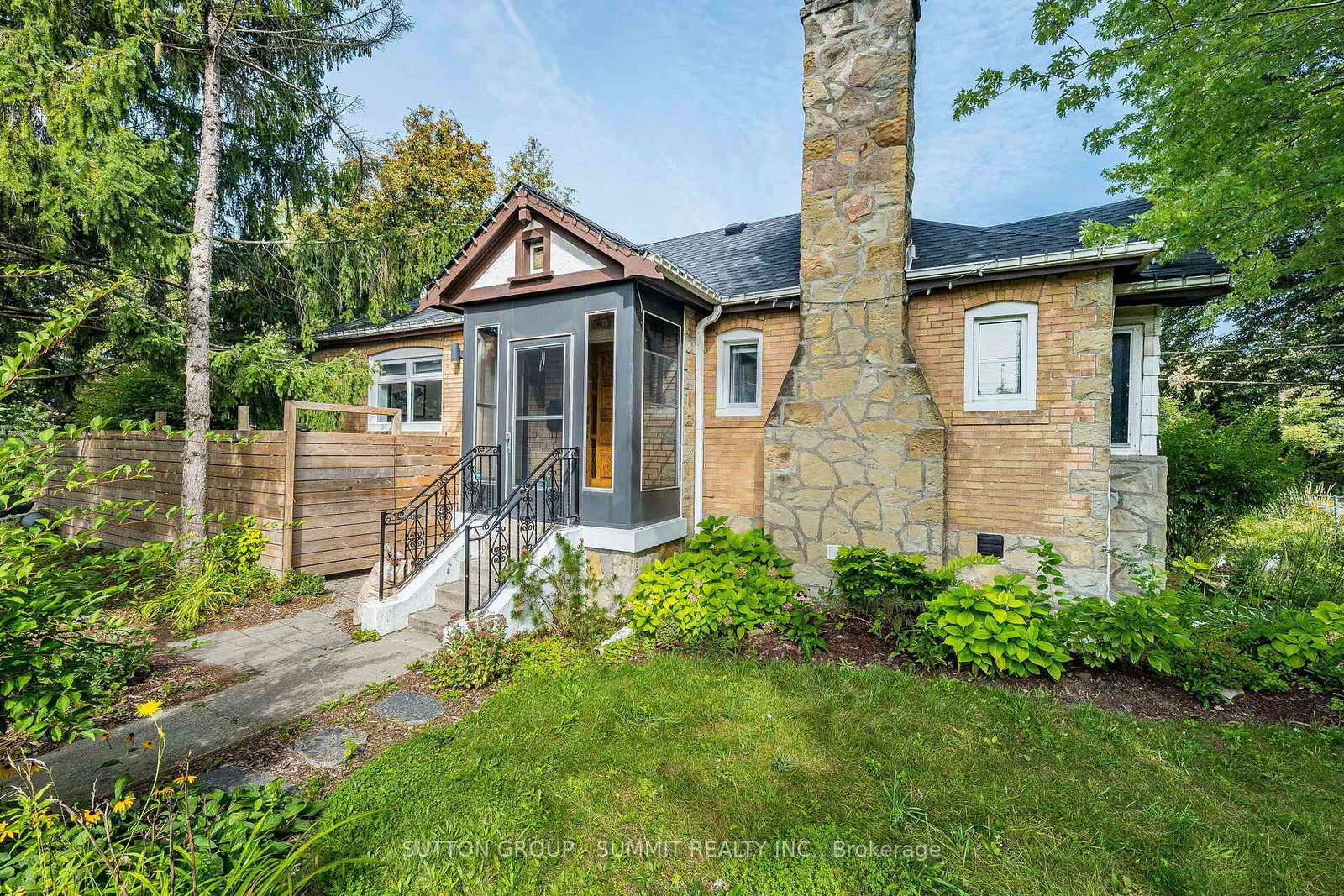 32-ellis-avenue-toronto-toronto-ontario-w13760114