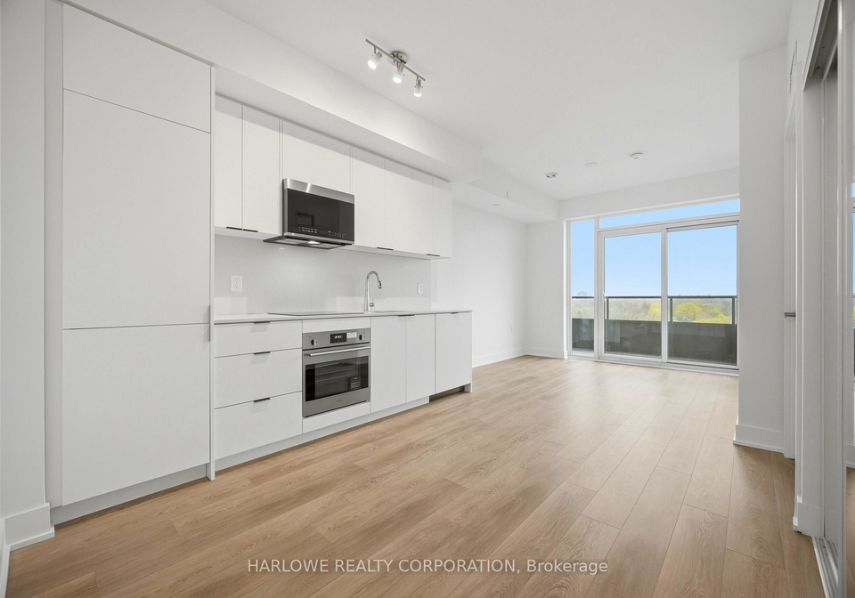 2088-james-street-burlington-ontario-w13760138