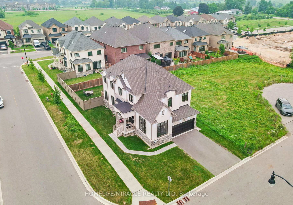 4-vineyard-drive-brampton-ontario-w13760140