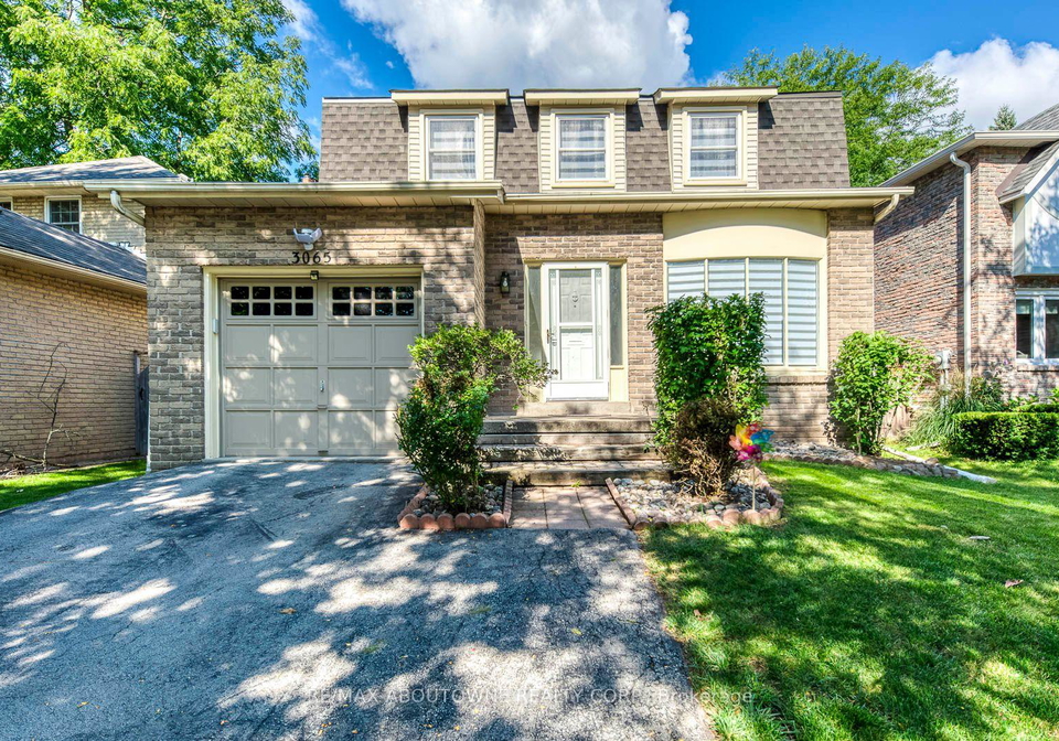3065-silverthorn-drive-oakville-ontario-w13760180
