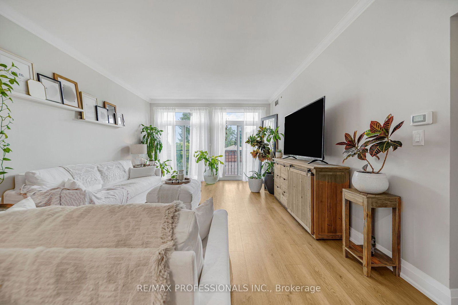 3531-lake-shore-boulevard-w-toronto-etobicoke-ontario-w13760184