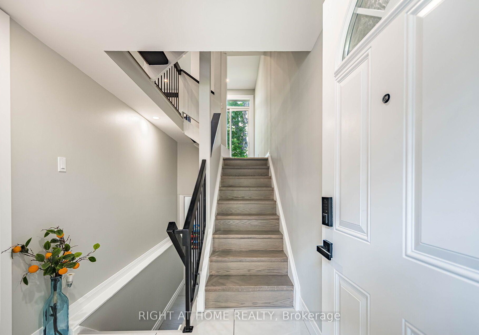 24-reid-drive-mississauga-ontario-w13760212