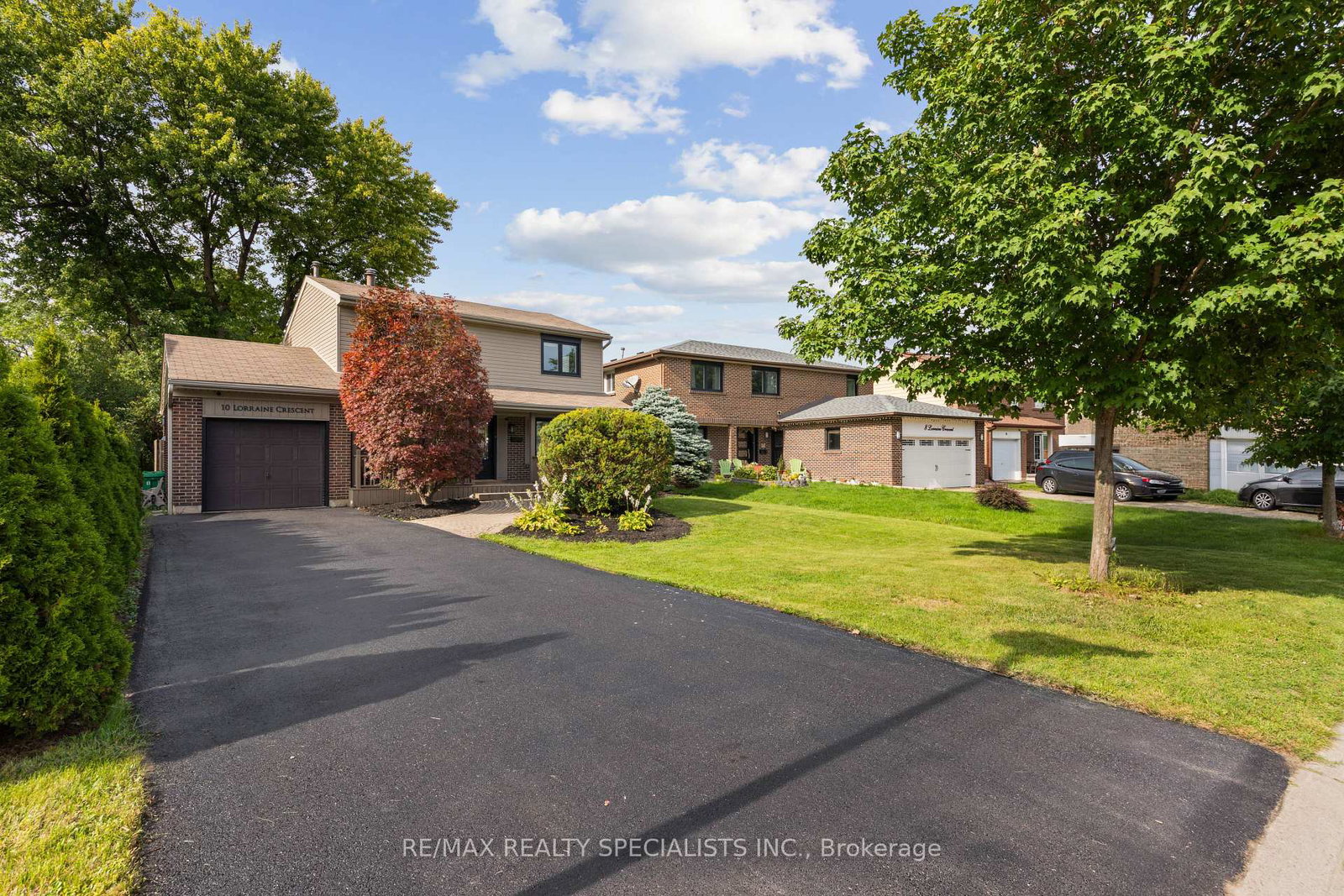 10-lorraine-crescent-brampton-ontario-w13760570