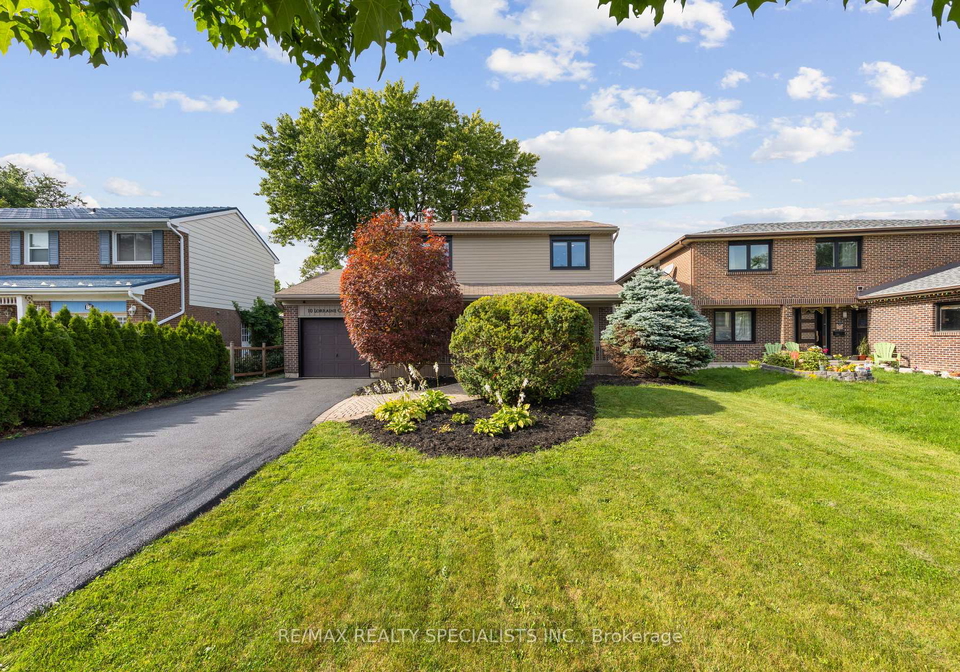 10-lorraine-crescent-brampton-ontario-w13760570