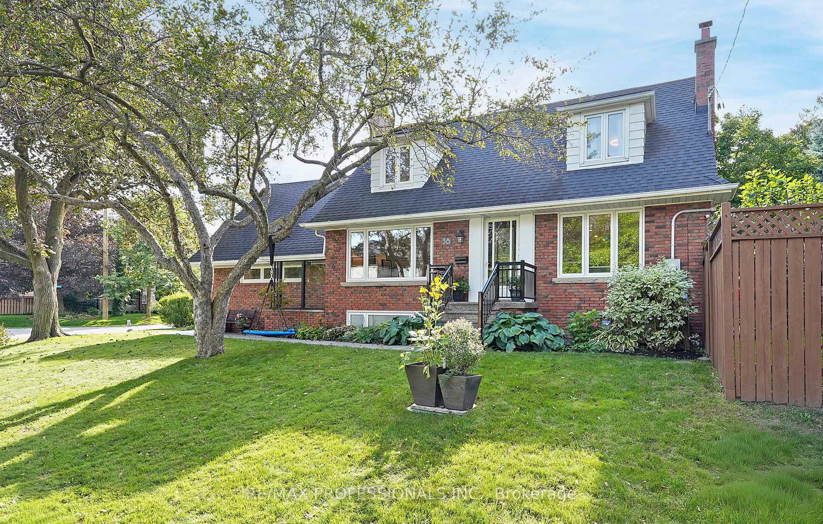 38-ballacaine-drive-toronto-etobicoke-ontario-w13760674