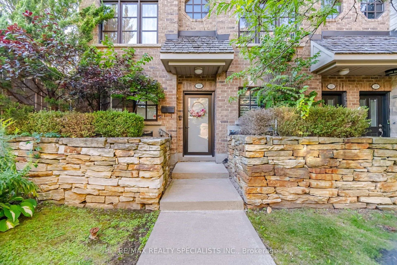 1812-burnhamthorpe-road-e-mississauga-ontario-w13761010