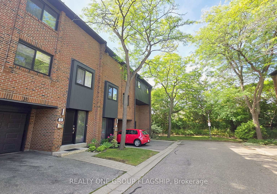 mineola-road-e-mississauga-ontario-w13761034