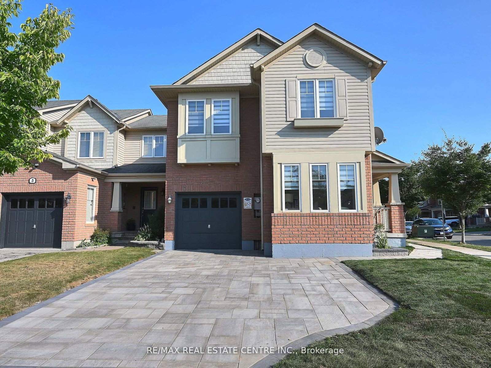 1-mccandless-court-milton-ontario-w13761182
