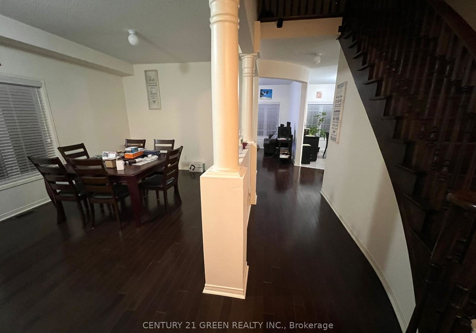 40-cookview-drive-brampton-ontario-w13761184