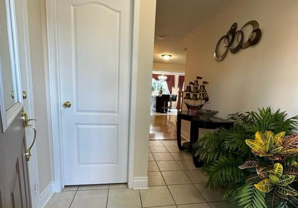 22-waterdale-road-brampton-ontario-w13761216