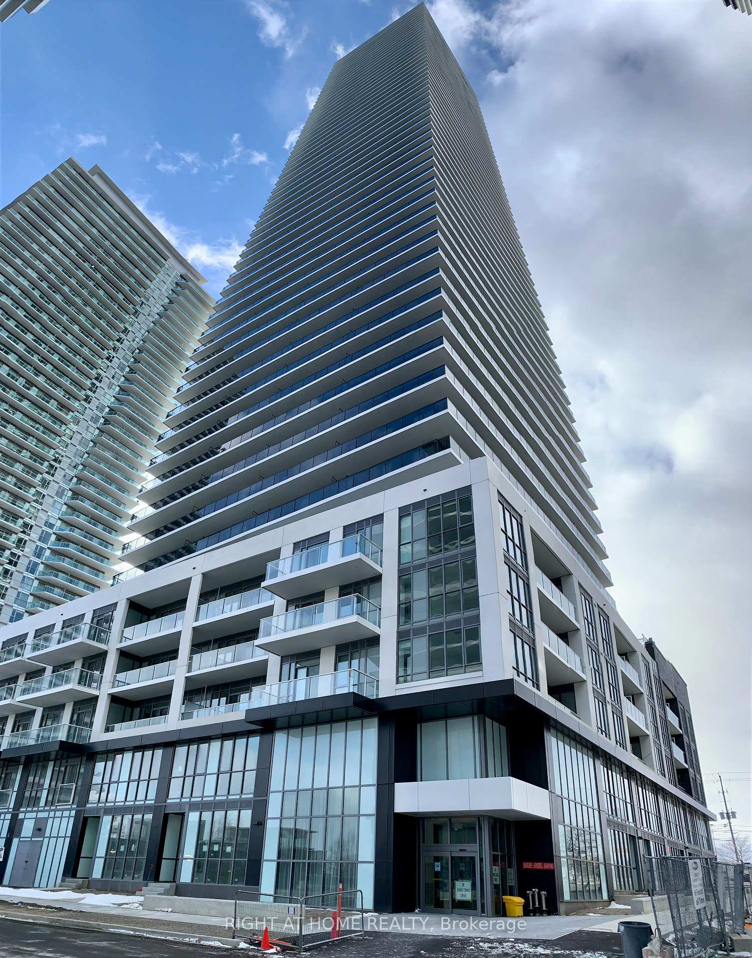 70-annie-craig-drive-toronto-etobicoke-ontario-w13761238
