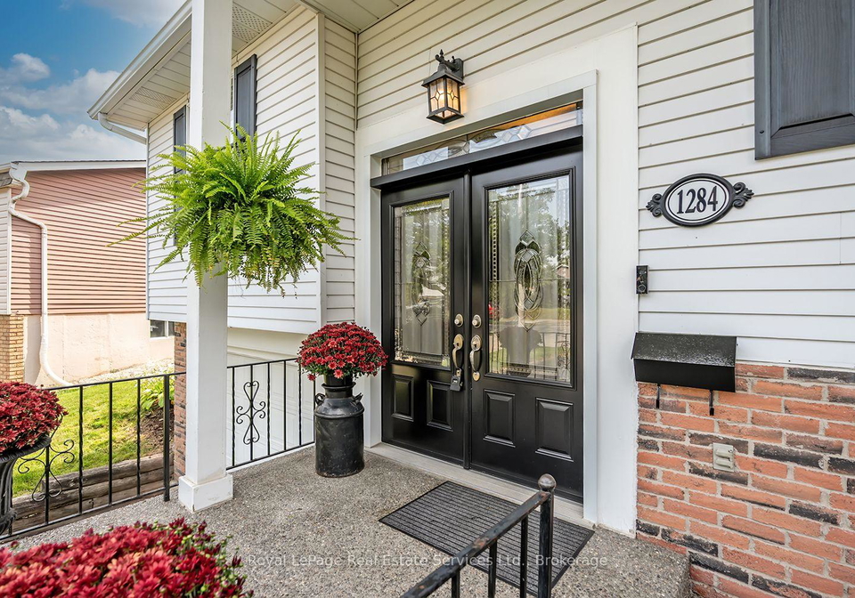 1284-morgan-court-burlington-ontario-w13761244