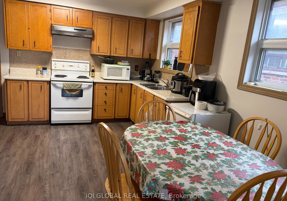 14-songwood-drive-toronto-york-ontario-w13761360