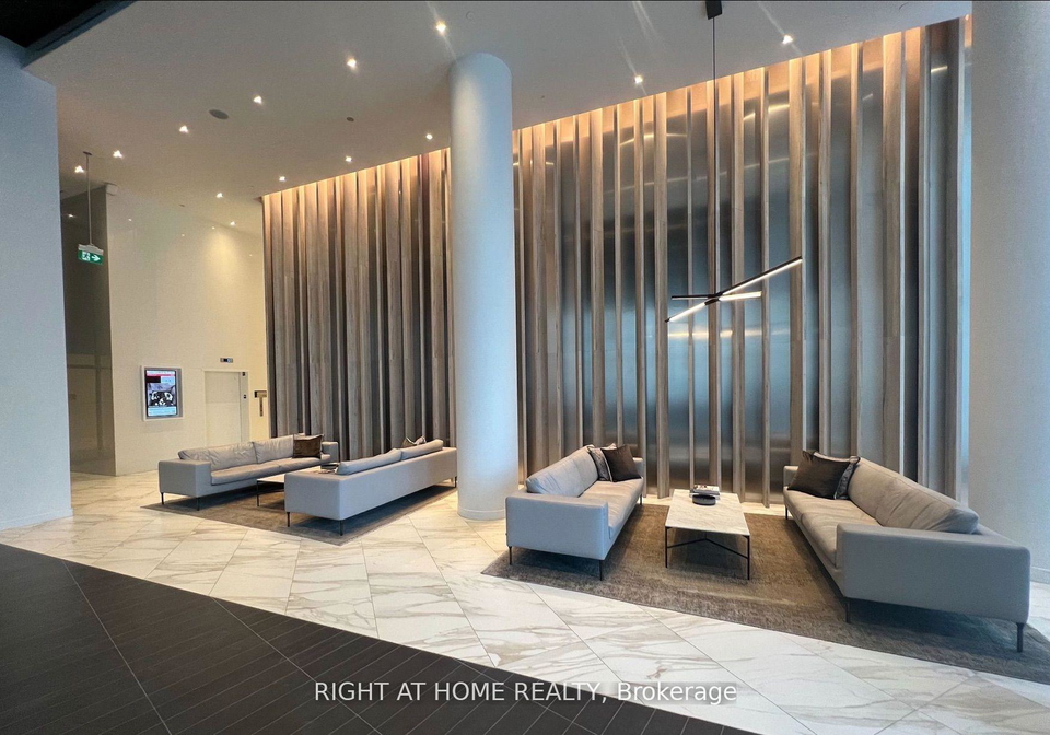 3900-confederation-parkway-mississauga-ontario-w13761502