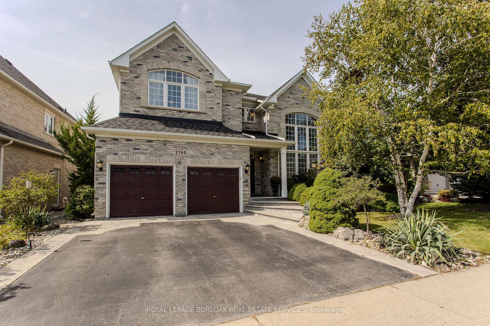2194-berwick-drive-burlington-ontario-w13761738