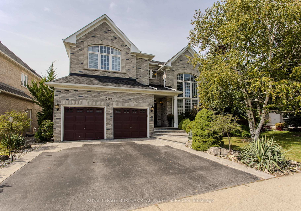2194-berwick-drive-burlington-ontario-w13761738