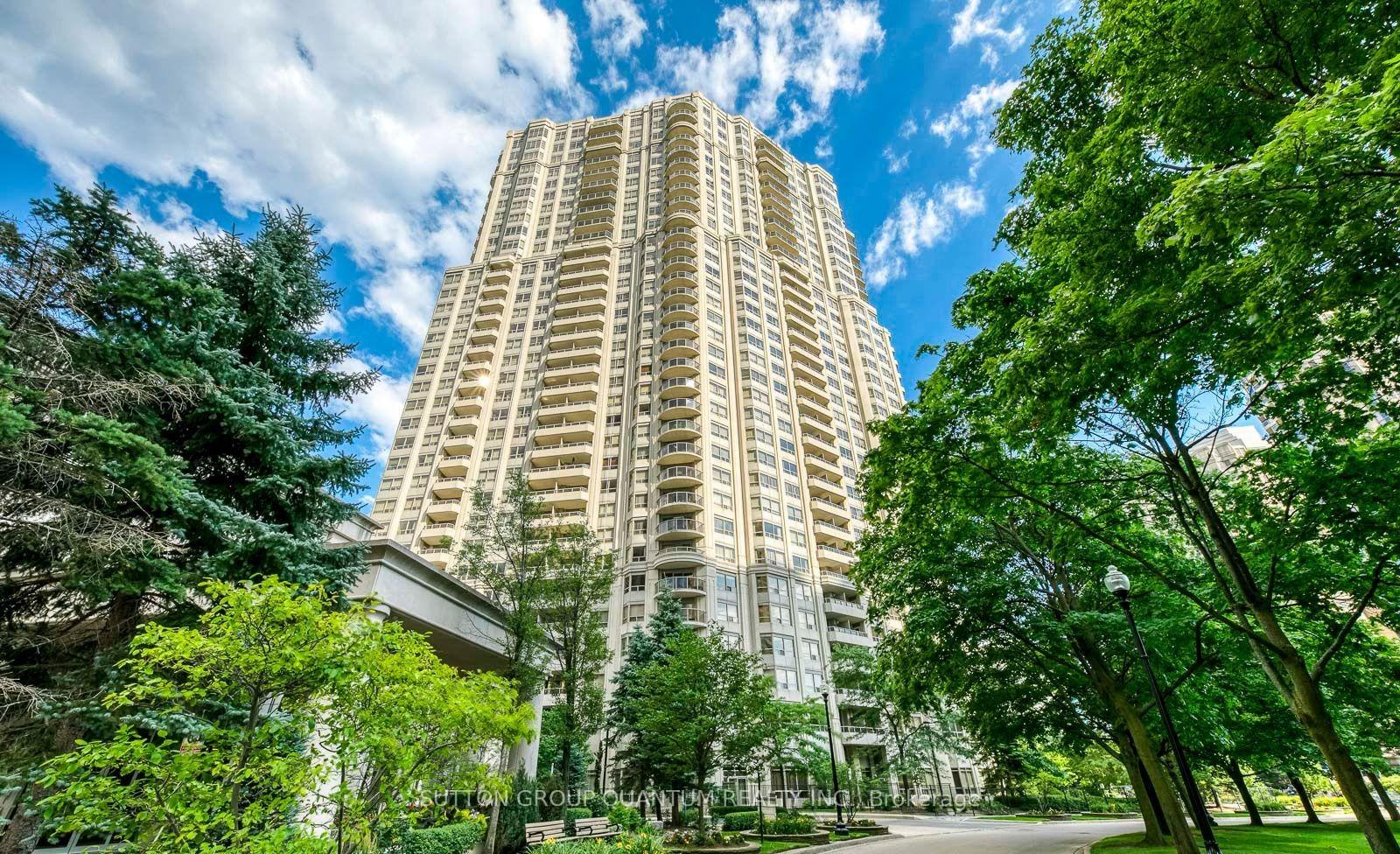 25-kingsbridge-garden-circle-mississauga-ontario-w13761812