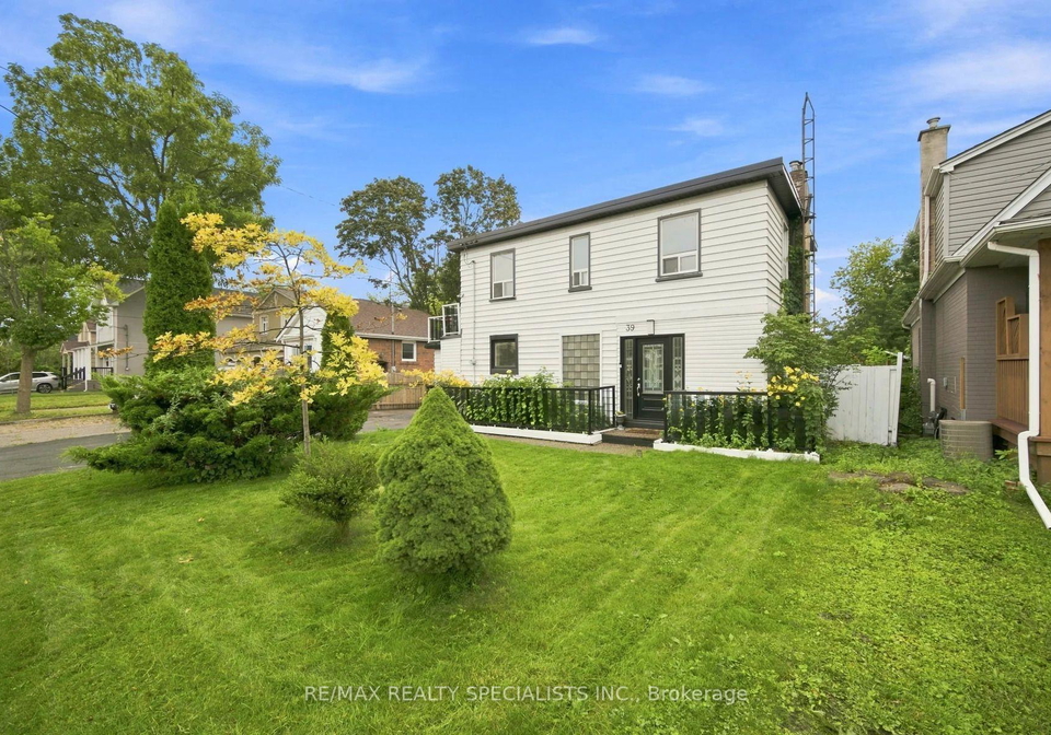 39-macdonald-street-toronto-etobicoke-ontario-w13761826