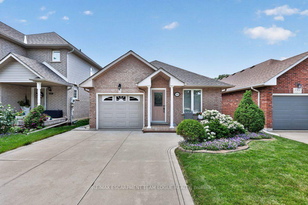 1320-burkholder-drive-burlington-ontario-w13761984